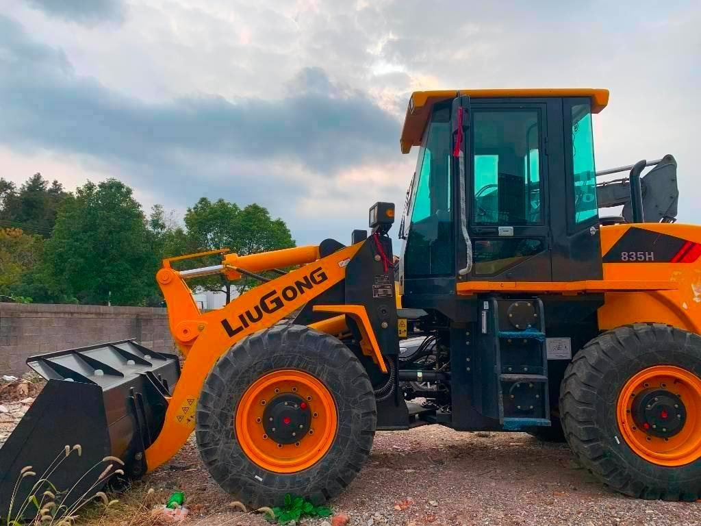 Liugong 835 H - Pá carregadoras de rastos: foto 4 Liugong 835 H - Pá carregadoras de rastos: foto 4