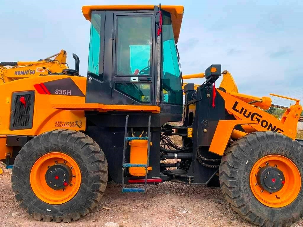 Liugong 835 H - Pá carregadoras de rastos: foto 3 Liugong 835 H - Pá carregadoras de rastos: foto 3
