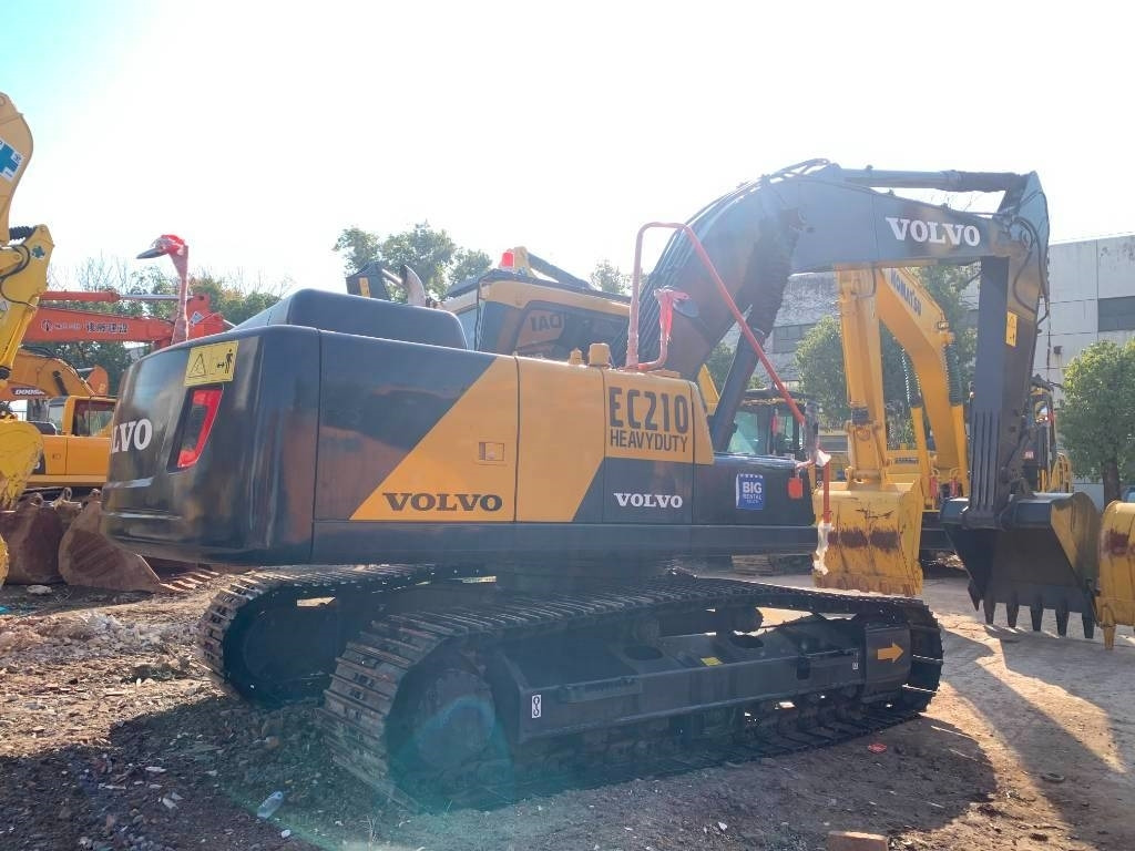 Volvo EC 210 - Escavadora de rastos: foto 3 Volvo EC 210 - Escavadora de rastos: foto 3