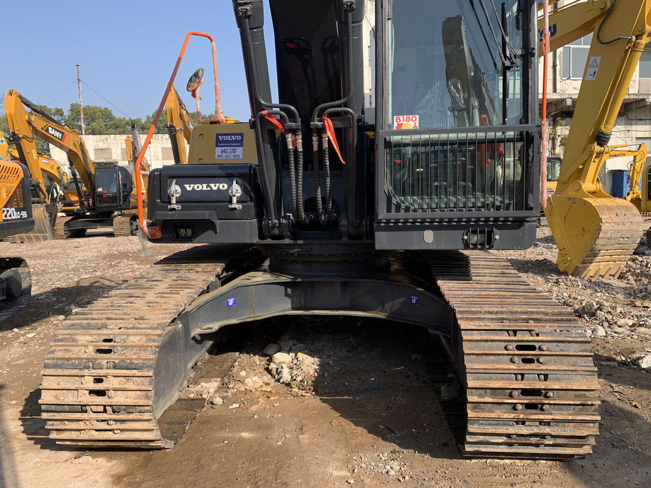Escavadeira de rodas Volvo EC210D: foto 8