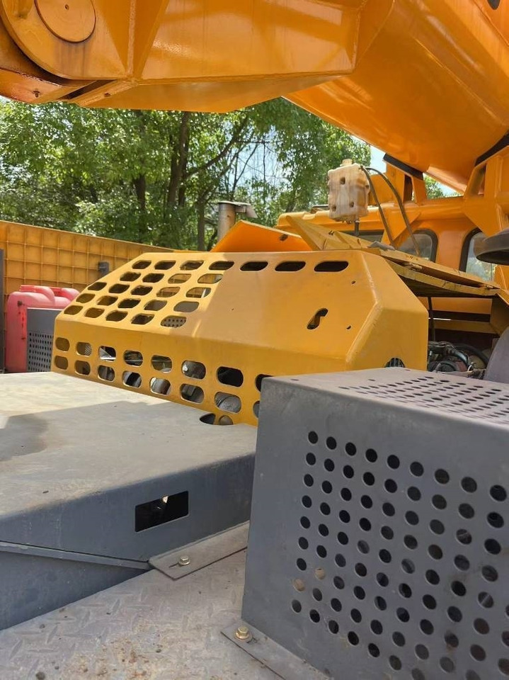 XCMG QY70K-II - Grua todo o terreno: foto 4 XCMG QY70K-II - Grua todo o terreno: foto 4