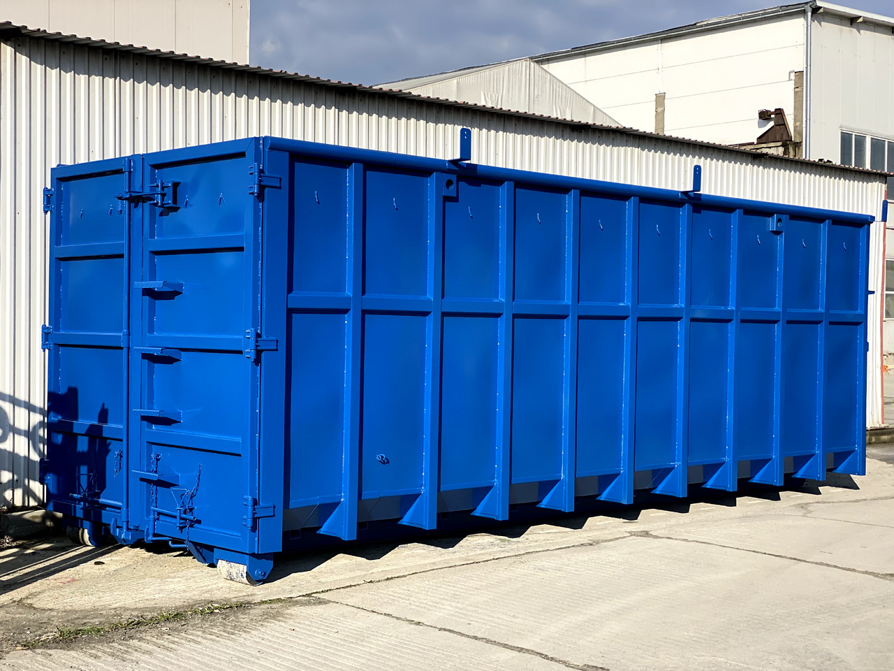 Metal-K Container/Abrollcontainer KP40SW - Contentor ampliroll: foto 1 Metal-K Container/Abrollcontainer KP40SW - Contentor ampliroll: foto 1