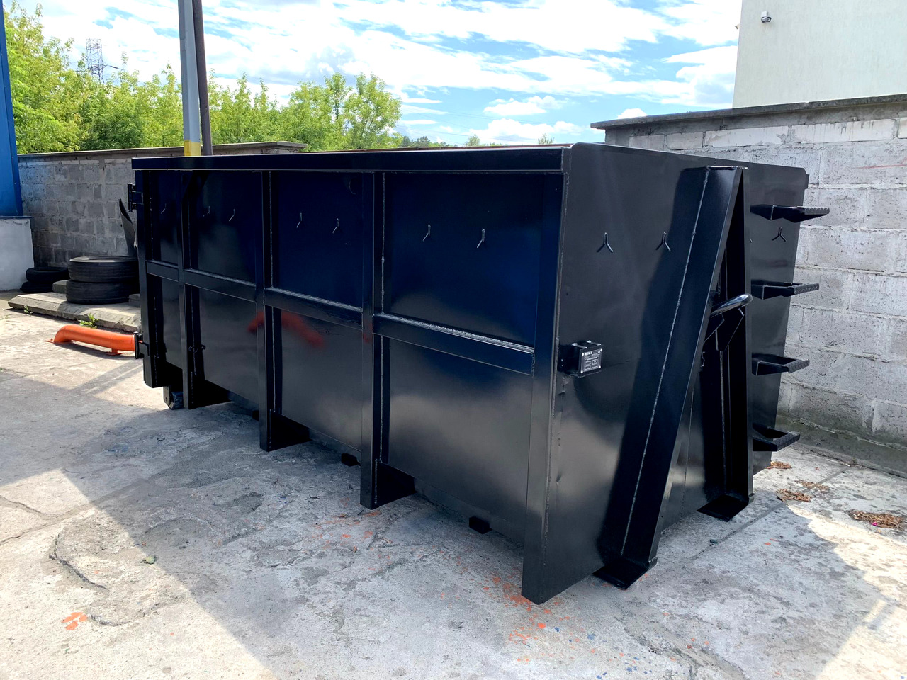 Metal-K Kontener/Abrollcontainer KP12 - Contentor ampliroll: foto 1 Metal-K Kontener/Abrollcontainer KP12 - Contentor ampliroll: foto 1