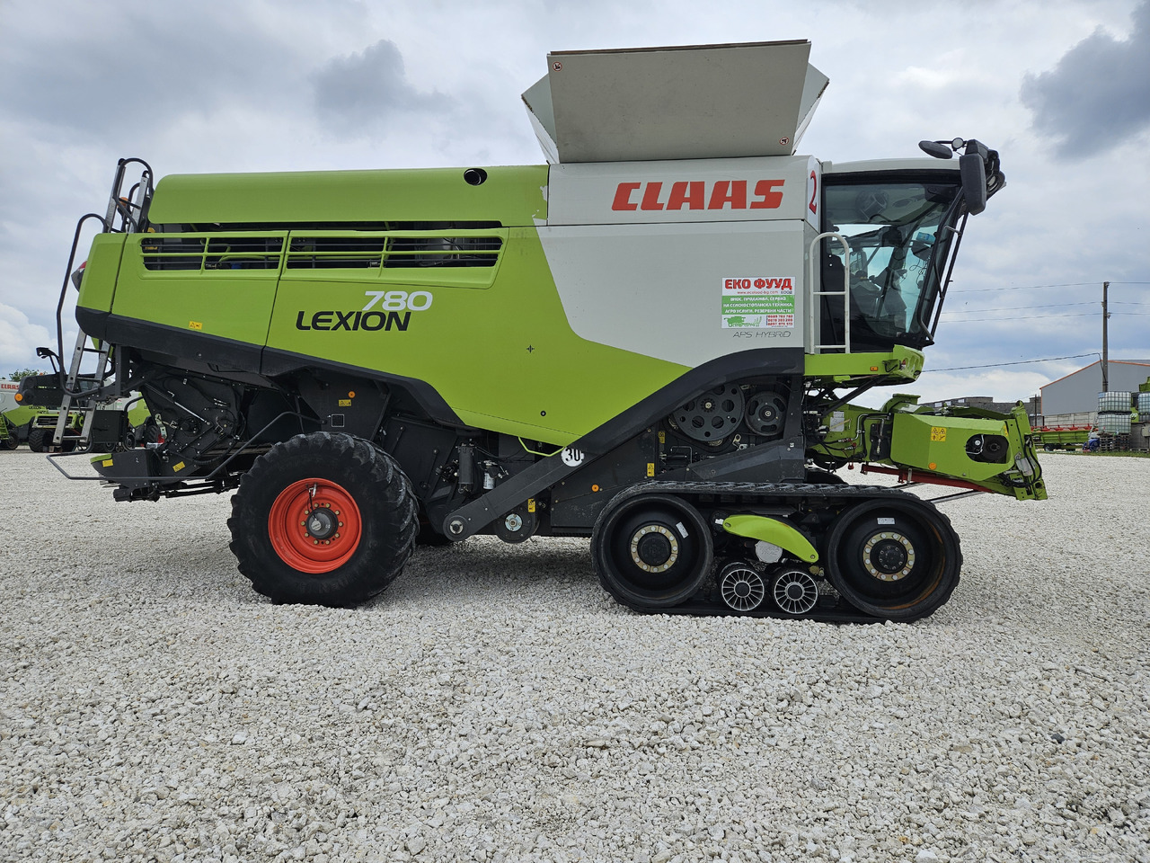 CLAAS LEXION 780 TT, V12.30 - Ceifeira debulhadora: foto 2 CLAAS LEXION 780 TT, V12.30 - Ceifeira debulhadora: foto 2