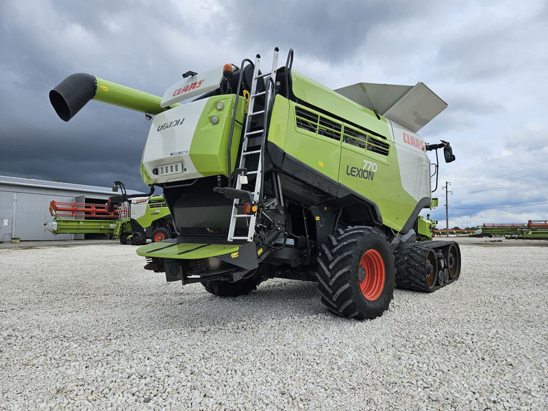 Claas Lexion 770 TT / VARIO 12M - Ceifeira debulhadora: foto 3 Claas Lexion 770 TT / VARIO 12M - Ceifeira debulhadora: foto 3
