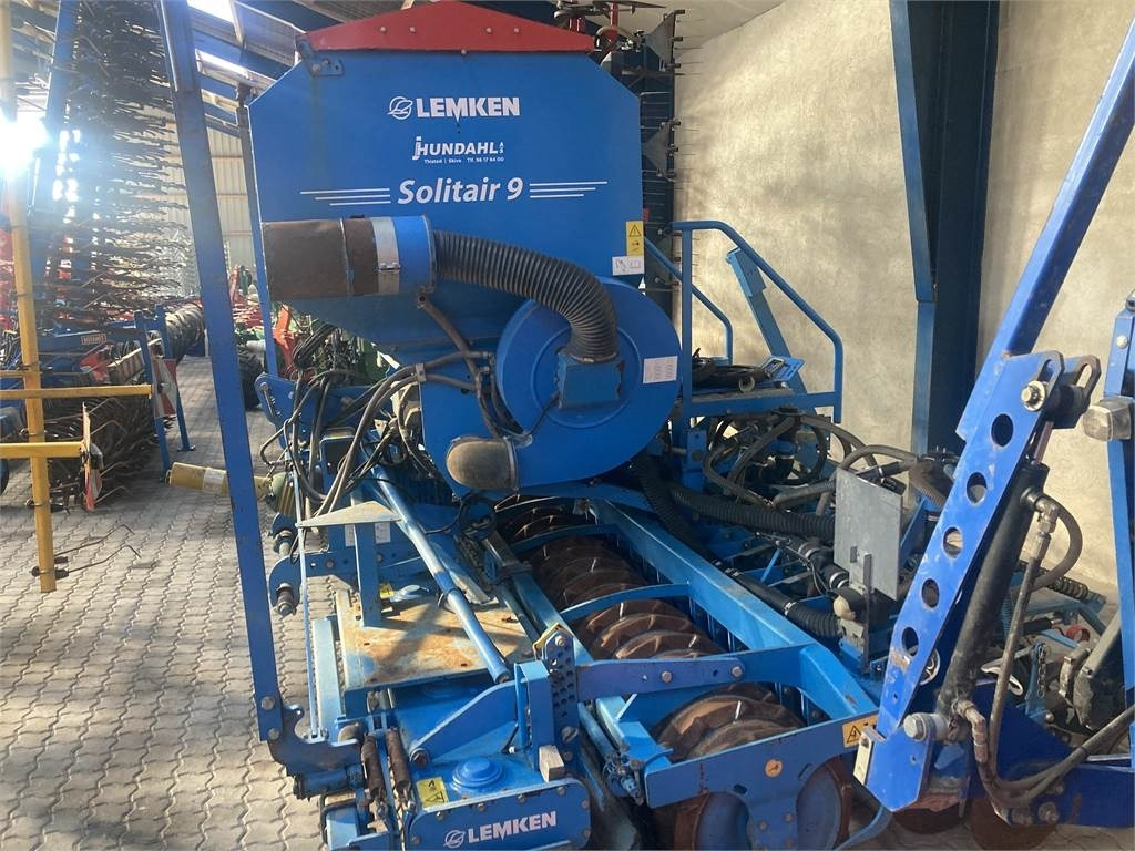 Lemken SOLITAIR 9 4 MTR. - Semeadora combinada: foto 3 Lemken SOLITAIR 9 4 MTR. - Semeadora combinada: foto 3