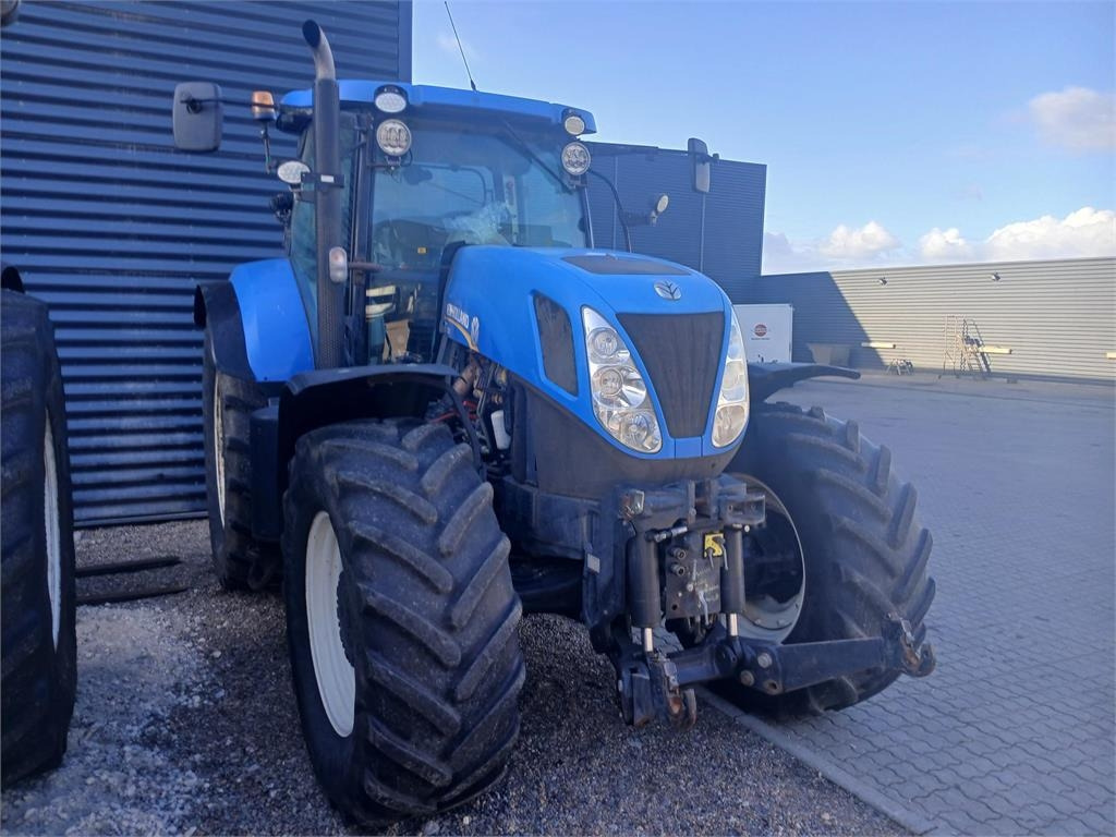 New Holland T7.260 PC SWII - Trator: foto 2 New Holland T7.260 PC SWII - Trator: foto 2