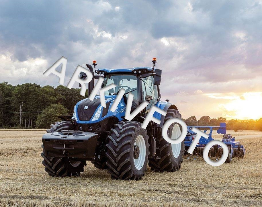 New Holland T7.340 HD AC NEW GEN - Trator: foto 1 New Holland T7.340 HD AC NEW GEN - Trator: foto 1