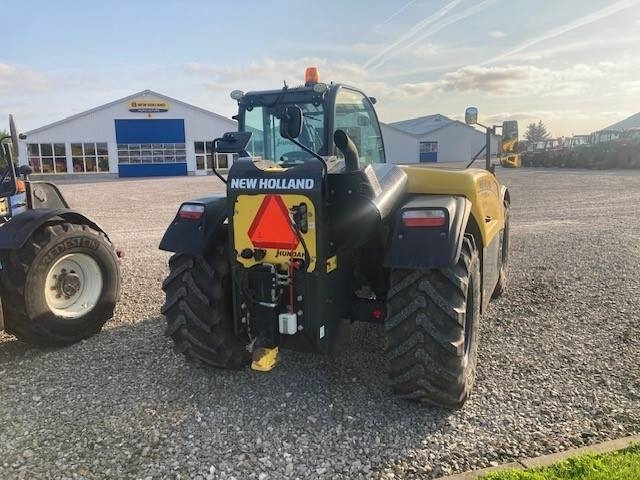 New Holland TH7.37 T4B-145HP - Empilhador telescópico: foto 3 New Holland TH7.37 T4B-145HP - Empilhador telescópico: foto 3