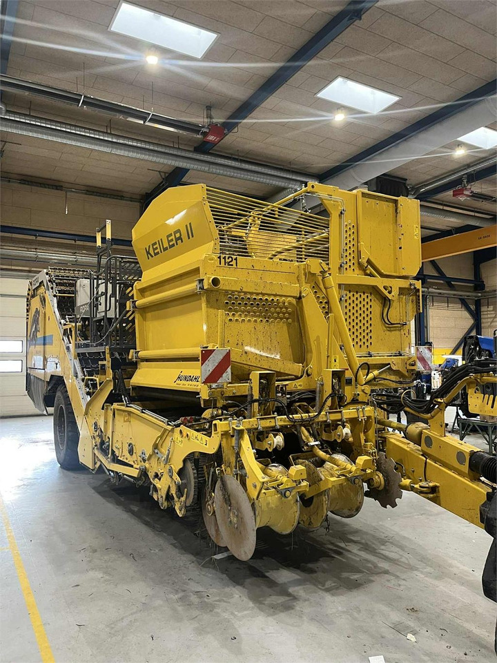 Ropa KEILER II WD CLASSIC - Colheitadeira de batatas: foto 1 Ropa KEILER II WD CLASSIC - Colheitadeira de batatas: foto 1