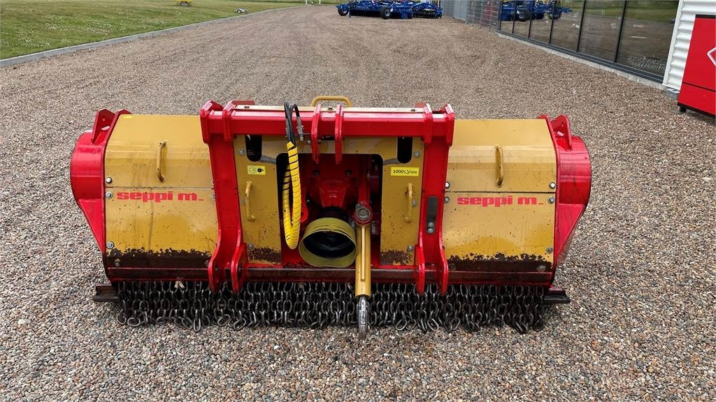 Seppi MIDIFORST DT 200 - Triturador florestal: foto 2 Seppi MIDIFORST DT 200 - Triturador florestal: foto 2