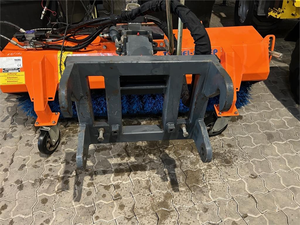 Tuchel ECO 1,5M - Vassoura: foto 1 Tuchel ECO 1,5M - Vassoura: foto 1