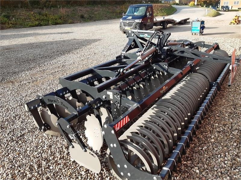 Agro-Tom 6 Meter discharve - Grades de discos: foto 2 Agro-Tom 6 Meter discharve - Grades de discos: foto 2