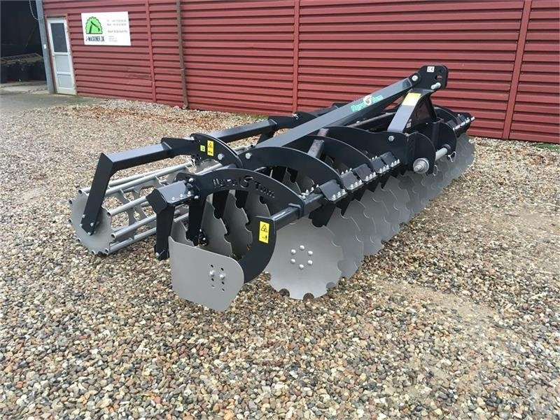 Agro-Tom ATL 4.0 - Grades de discos: foto 1 Agro-Tom ATL 4.0 - Grades de discos: foto 1