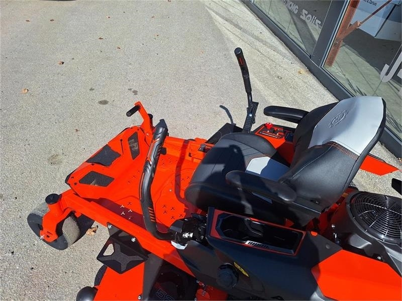 Ariens IKON XD 52" (132 Cm. Klippe bredde) - Trator municipal: foto 5 Ariens IKON XD 52" (132 Cm. Klippe bredde) - Trator municipal: foto 5