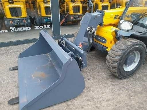 - - - EUROTRAC TH25.6 FABRIKS NY - Empilhador telescópico: foto 4 - - - EUROTRAC TH25.6 FABRIKS NY - Empilhador telescópico: foto 4