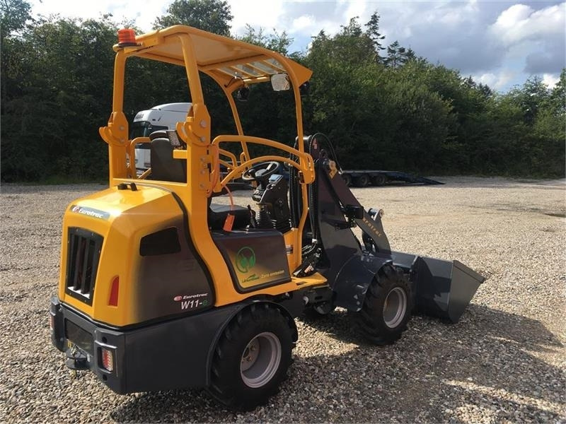 Eurotrac E11-El lang arm - Carregadora articulada: foto 5 Eurotrac E11-El lang arm - Carregadora articulada: foto 5