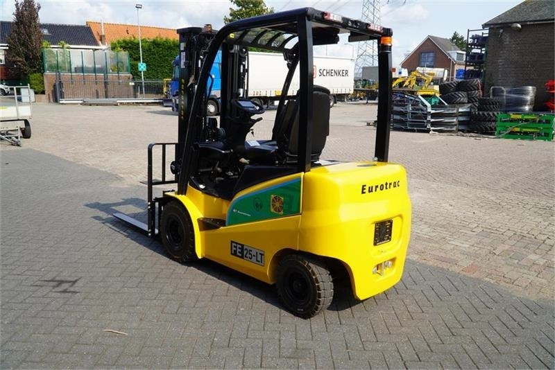 Eurotrac EL TRUCK - Empilhadeira elétrica: foto 2 Eurotrac EL TRUCK - Empilhadeira elétrica: foto 2