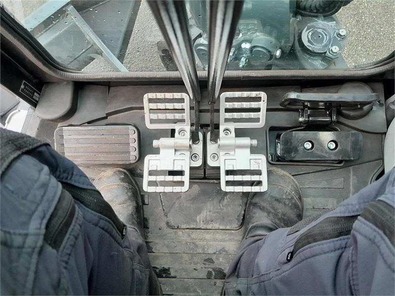 Eurotrac HE26-ER FABRIKSNY KAMPAGNE PRIS - Mini escavadeira: foto 3 Eurotrac HE26-ER FABRIKSNY KAMPAGNE PRIS - Mini escavadeira: foto 3