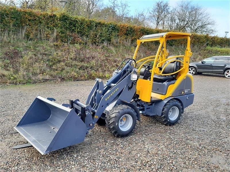 Eurotrac W11 - Carregadora articulada: foto 2 Eurotrac W11 - Carregadora articulada: foto 2