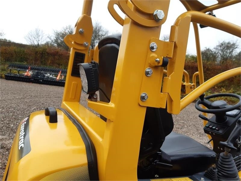 Carregadora articulada Eurotrac W11 med lav tårn: foto 9