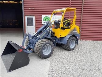 Eurotrac W12 - Carregadora articulada: foto 1 Eurotrac W12 - Carregadora articulada: foto 1