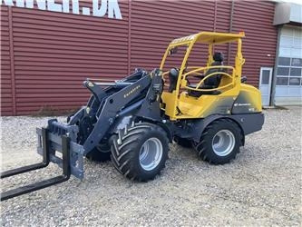 Eurotrac W13F - Carregadora articulada: foto 1 Eurotrac W13F - Carregadora articulada: foto 1