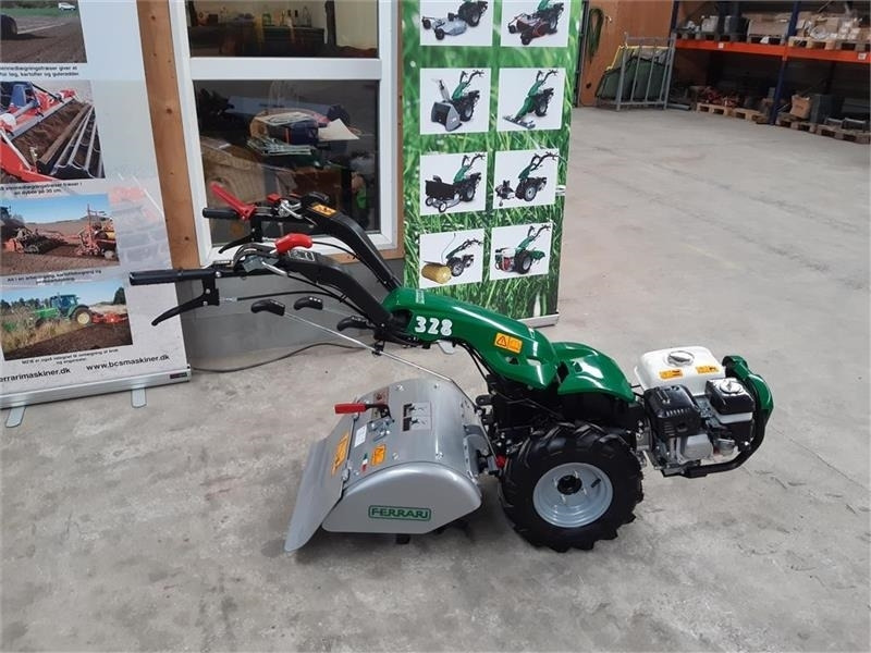 Ferrari 328 - Trator municipal: foto 2 Ferrari 328 - Trator municipal: foto 2