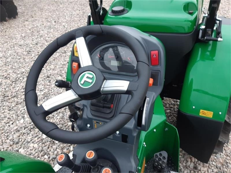 Ferrari alle modeller - Trator municipal: foto 5 Ferrari alle modeller - Trator municipal: foto 5