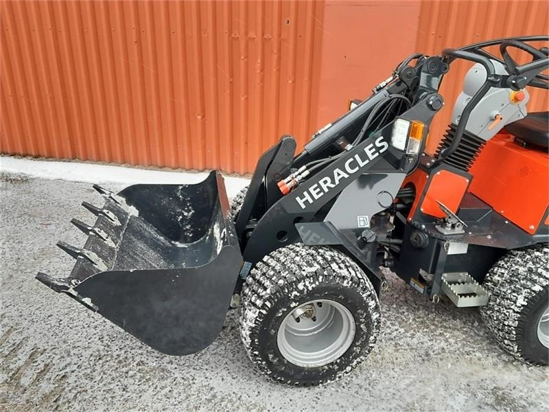 Carregadora articulada Heracles H 160: foto 15