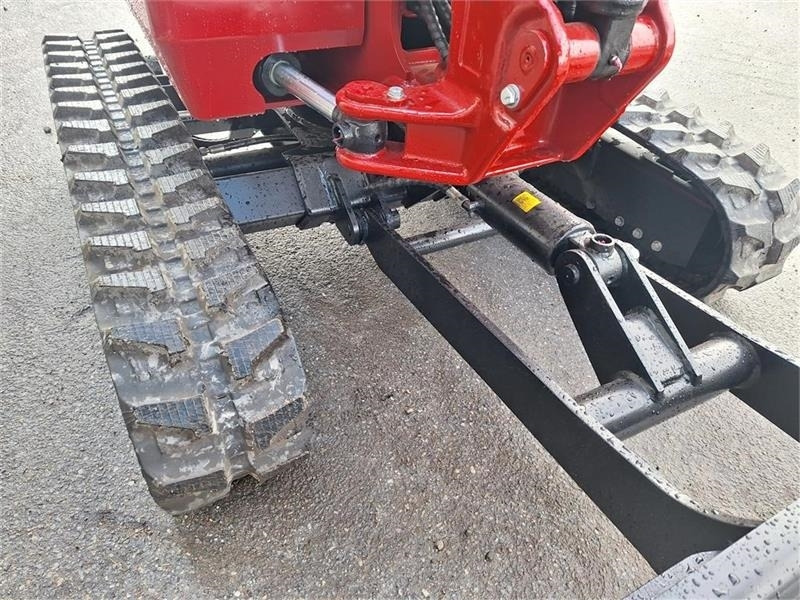 Mini escavadeira Mole M20: foto 8
