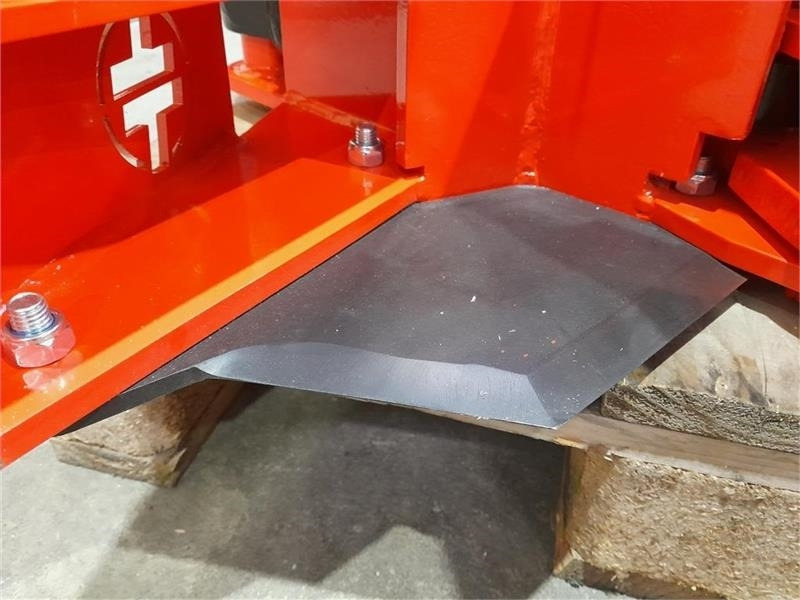 - - - TRÆ KLIPPER - Cabeçote direcional: foto 4 - - - TRÆ KLIPPER - Cabeçote direcional: foto 4