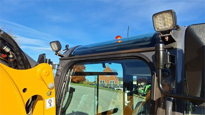 XCMG Xe20e MED A/C - Mini escavadeira: foto 5 XCMG Xe20e MED A/C - Mini escavadeira: foto 5