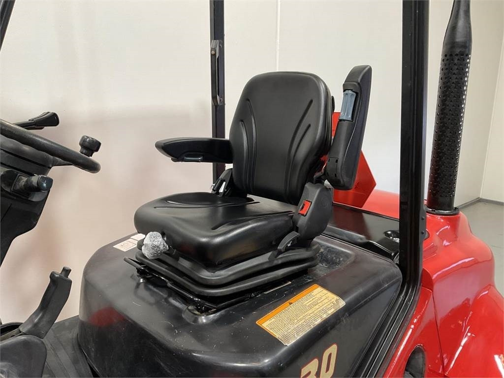 Hangcha CPCD30-XW43E-RT - Empilhador todo-o-terreno: foto 5 Hangcha CPCD30-XW43E-RT - Empilhador todo-o-terreno: foto 5