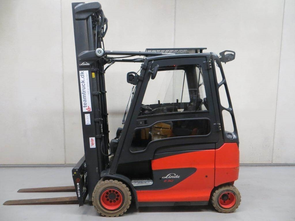 Linde E30H-01/600 - Empilhadeira elétrica: foto 2 Linde E30H-01/600 - Empilhadeira elétrica: foto 2