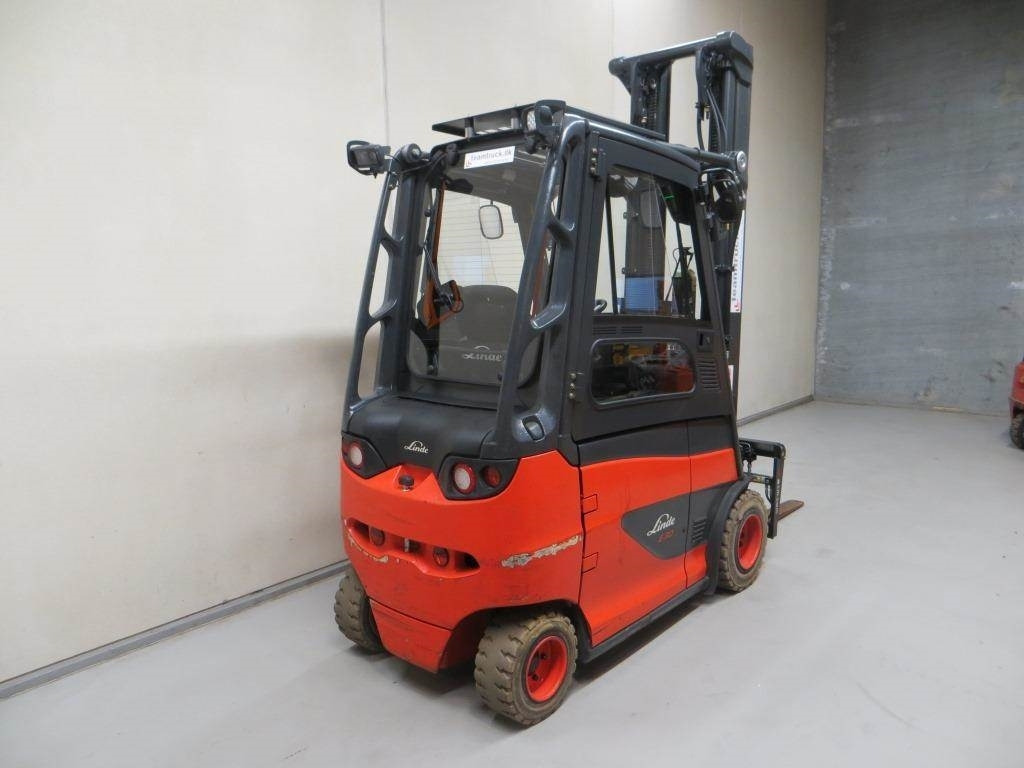 Linde E30H-01/600 - Empilhadeira elétrica: foto 4 Linde E30H-01/600 - Empilhadeira elétrica: foto 4