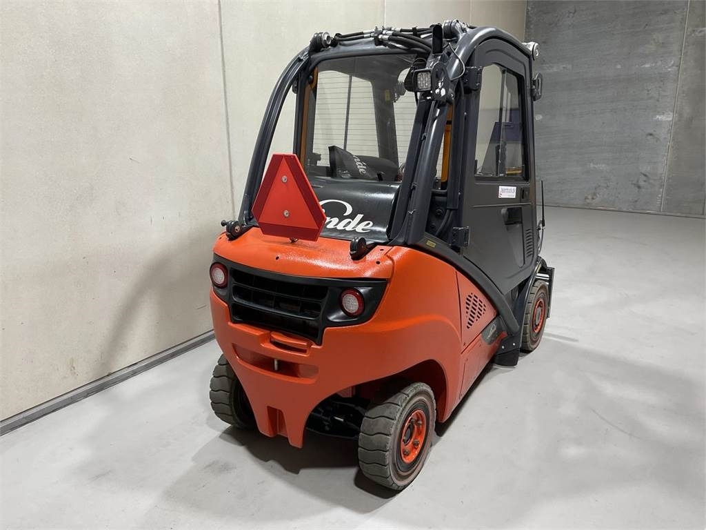 Linde H25T-02 - Empilhadeira a gás: foto 2 Linde H25T-02 - Empilhadeira a gás: foto 2