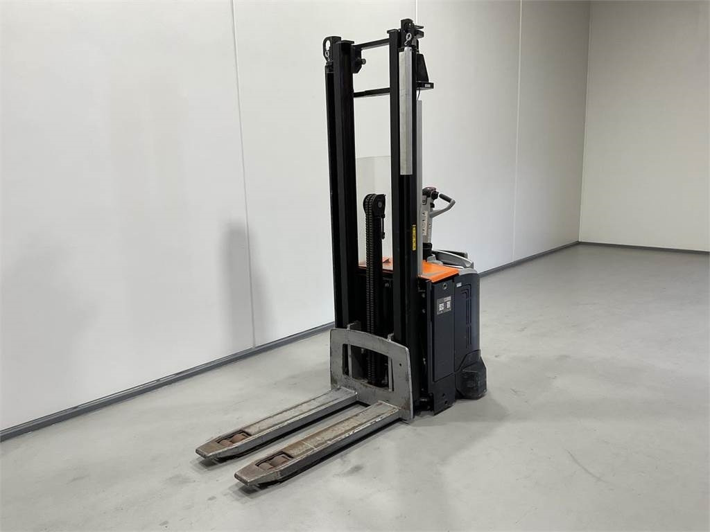 Rocla SP12ACI - Stacker: foto 4 Rocla SP12ACI - Stacker: foto 4