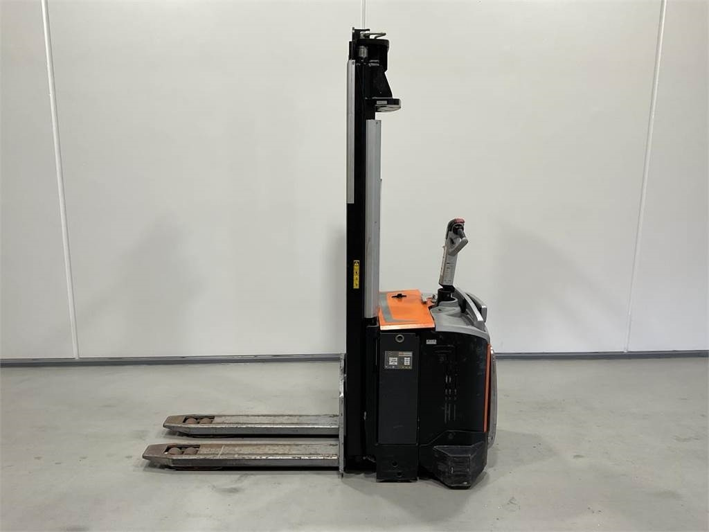 Rocla SP12ACI - Stacker: foto 3 Rocla SP12ACI - Stacker: foto 3