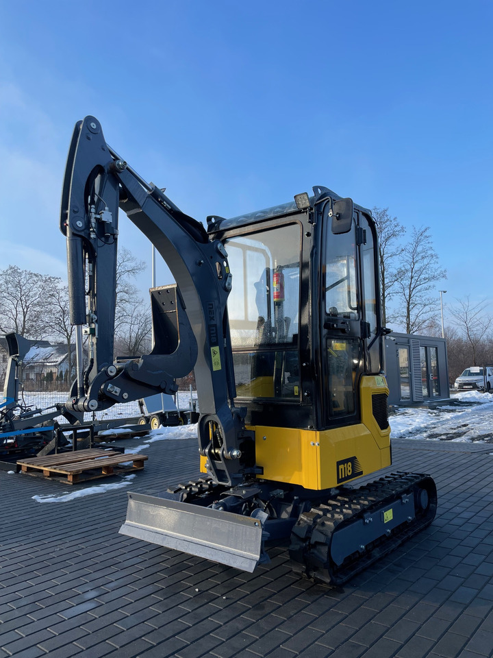 NEX N18 - Mini escavadeira: foto 5 NEX N18 - Mini escavadeira: foto 5