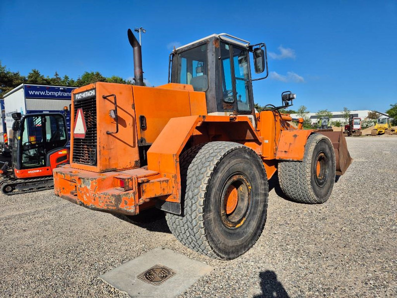 Hitachi FR 130 - Pá carregadora de rodas: foto 4 Hitachi FR 130 - Pá carregadora de rodas: foto 4