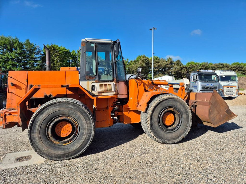 Hitachi FR 130 - Pá carregadora de rodas: foto 5 Hitachi FR 130 - Pá carregadora de rodas: foto 5