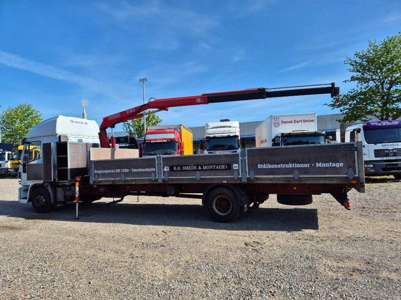 Iveco 150E 28 / Fassi F80A Reach 12.4M / New body - Camião grua: foto 3 Iveco 150E 28 / Fassi F80A Reach 12.4M / New body - Camião grua: foto 3