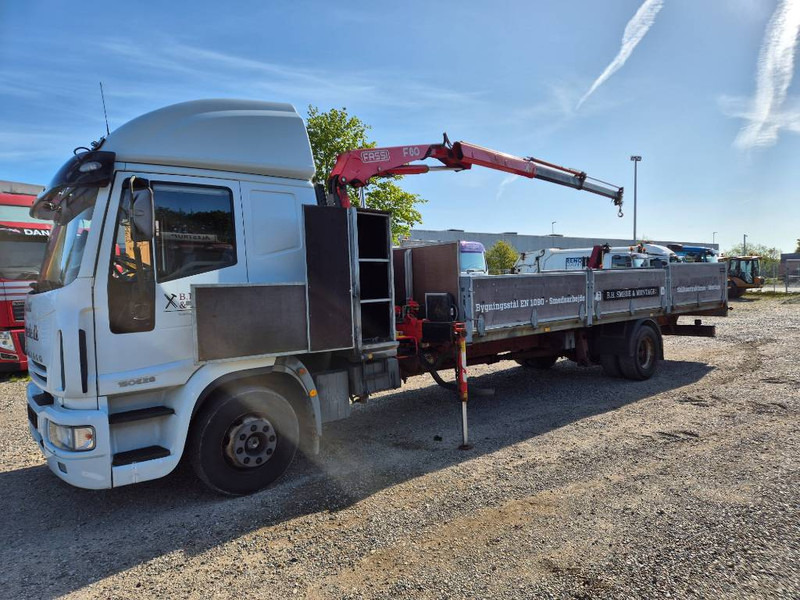 Iveco 150E 28 / Fassi F80A Reach 12.4M / New body - Camião grua: foto 2 Iveco 150E 28 / Fassi F80A Reach 12.4M / New body - Camião grua: foto 2