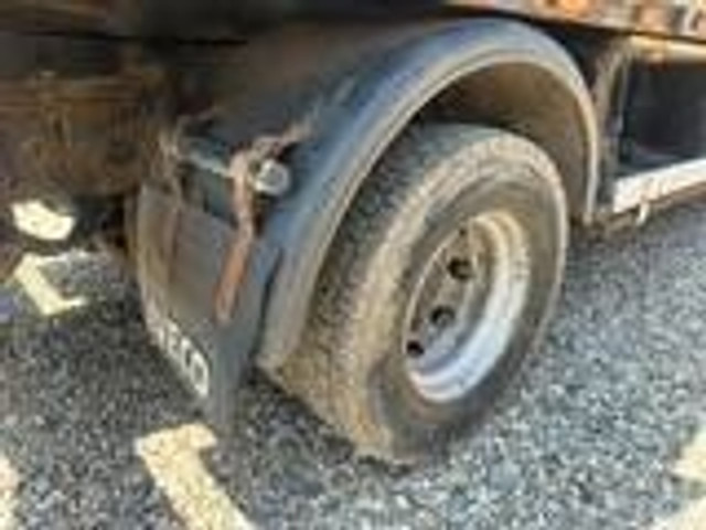 Iveco Eurocargo 120 EL 210hp / Fassi 80A Year 2012 + Tip - Camião grua: foto 4 Iveco Eurocargo 120 EL 210hp / Fassi 80A Year 2012 + Tip - Camião grua: foto 4