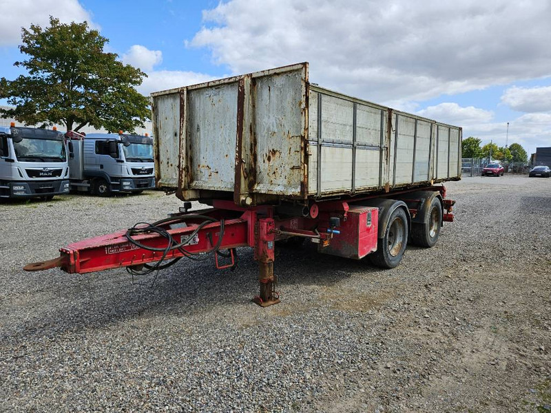 KEL-BERG 2 axle // wire // 3-way tip // radiocontrol - Reboque transportador de contêineres/ Caixa móvel: foto 1 KEL-BERG 2 axle // wire // 3-way tip // radiocontrol - Reboque transportador de contêineres/ Caixa móvel: foto 1