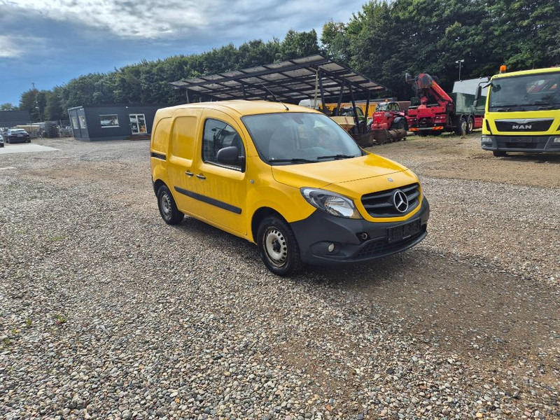 Mercedes-Benz Citan 109 1,5 CDi Kassevogn L - Carrinha de contentor: foto 5 Mercedes-Benz Citan 109 1,5 CDi Kassevogn L - Carrinha de contentor: foto 5