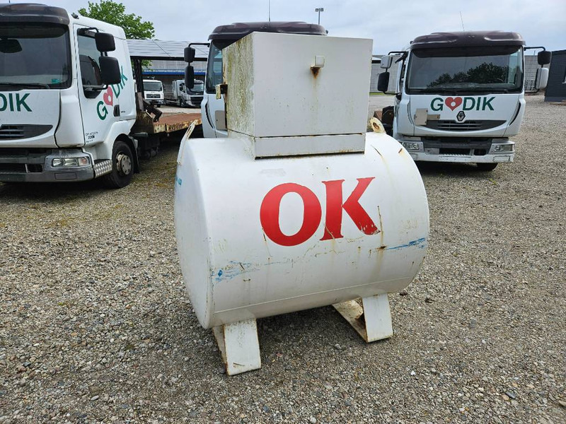 Roug 1400 Liter Diesel - Equipamento de pós-colheita: foto 5 Roug 1400 Liter Diesel - Equipamento de pós-colheita: foto 5
