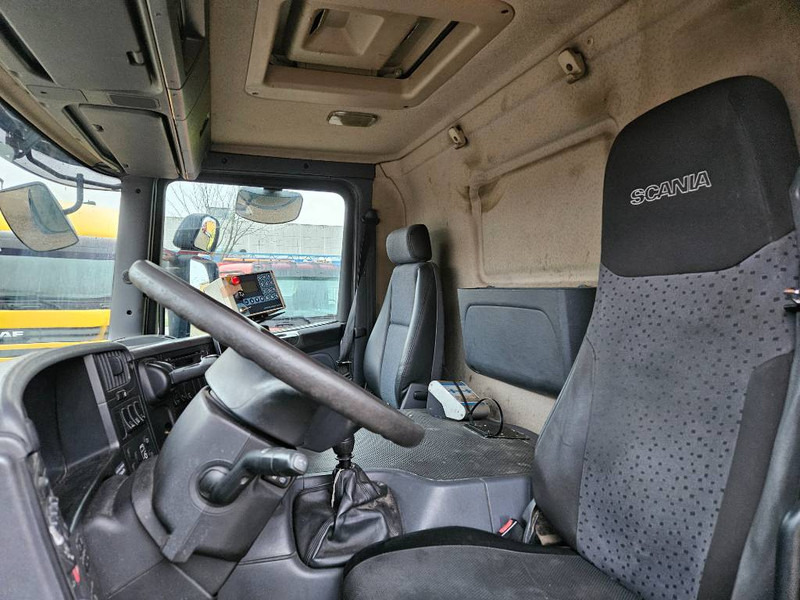 Caminhão de lixo Scania P 320 6x2/4 - Norba 22 m3 (2016): foto 17
