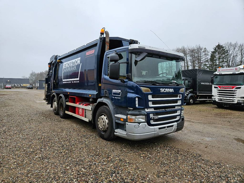 Scania P 320 6x2/4 - Norba 22 m3 (2016) - Caminhão de lixo: foto 2 Scania P 320 6x2/4 - Norba 22 m3 (2016) - Caminhão de lixo: foto 2
